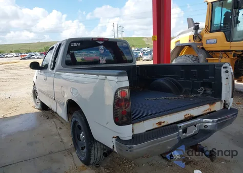 1998 Ford F150 from USA, damaged, VIN 1FTZX1767WKA55769